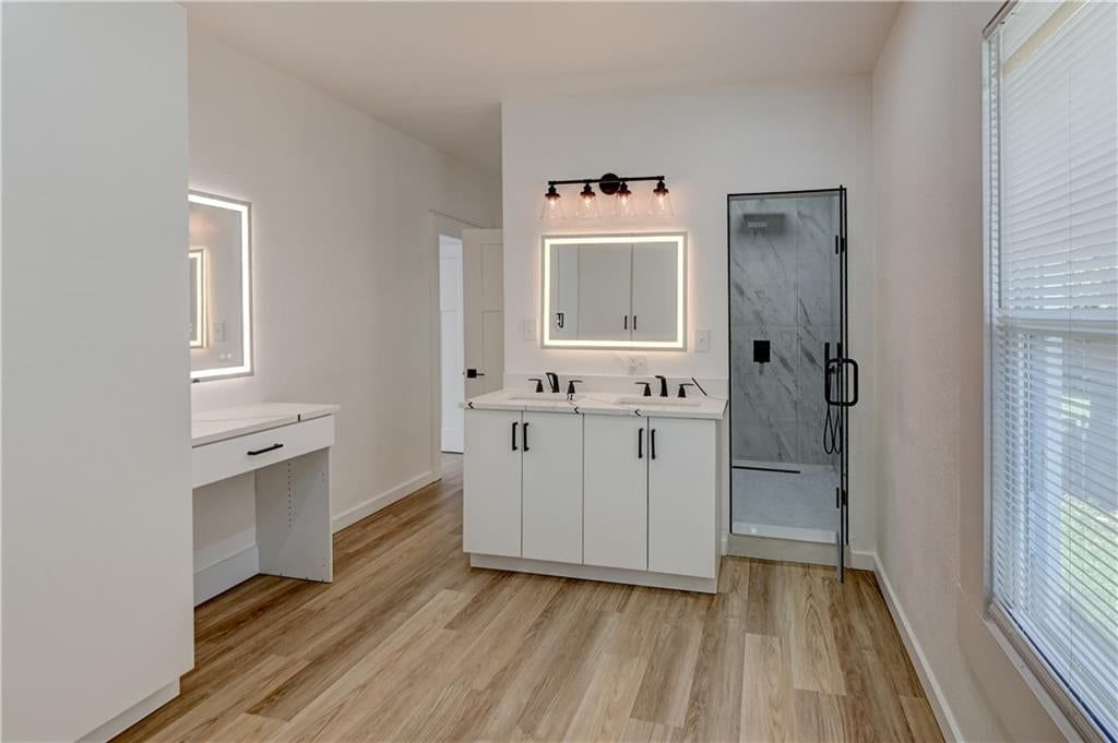 1540 Poplar Avenue — photo 32
