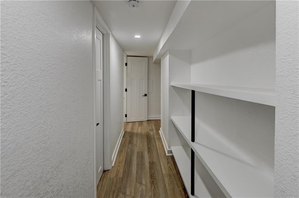 1540 Poplar Avenue — photo 42
