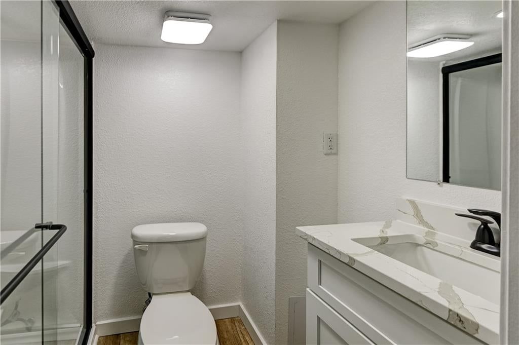 1540 Poplar Avenue — photo 43