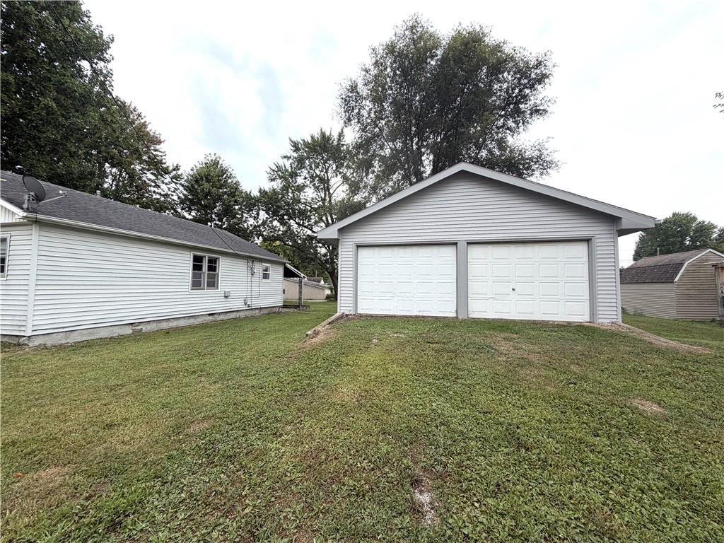 242 Gale Street — photo 20