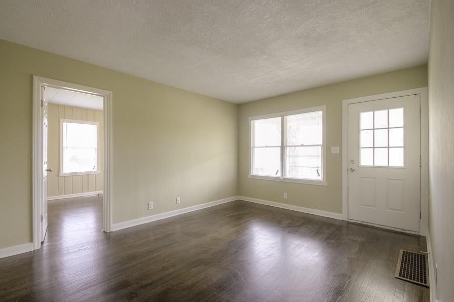 1340 S Main Street — photo 5