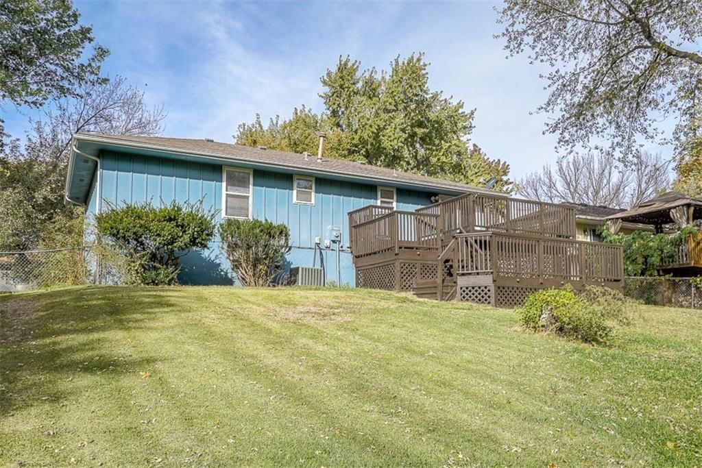 2412 SW 2nd Terrace — photo 33