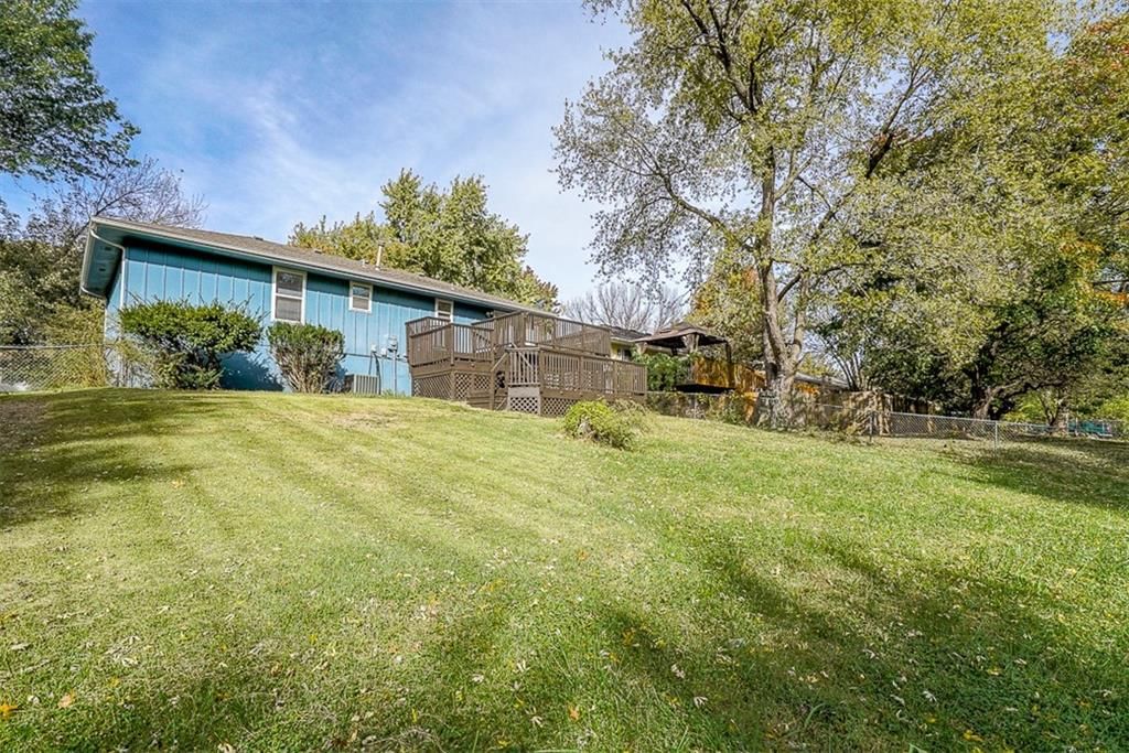 2412 SW 2nd Terrace — photo 34