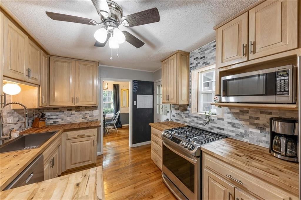 5504 W 51st Street — photo 9