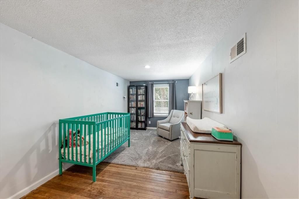 5504 W 51st Street — photo 13