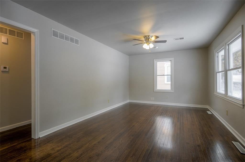 1709 N Dodgion Avenue — photo 4
