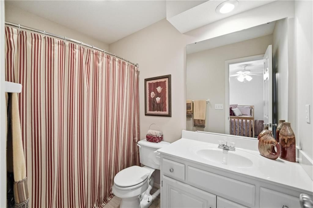 172 NE Hidden Ridge Lane — photo 44