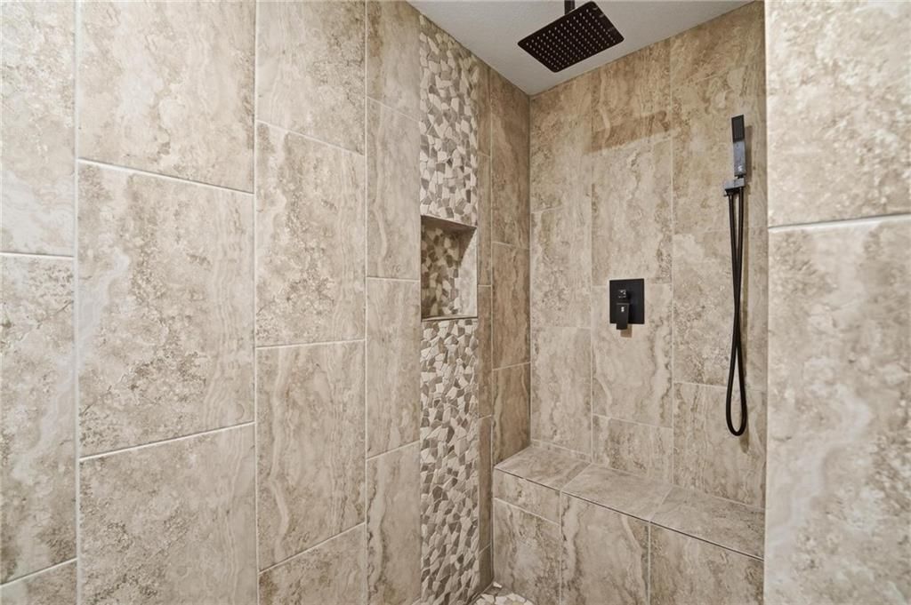 172 NE Hidden Ridge Lane — photo 67