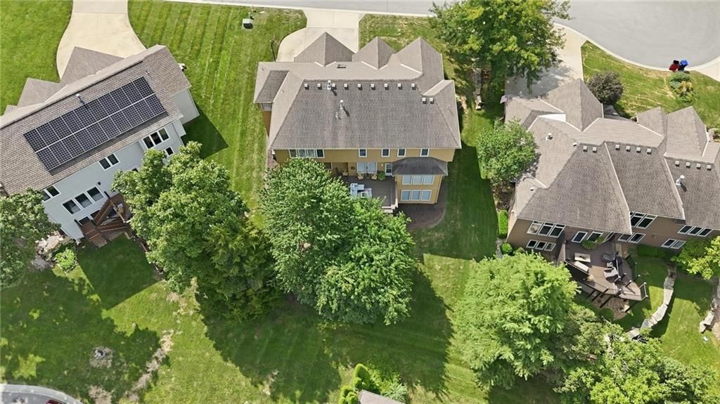 172 NE Hidden Ridge Lane — photo 73