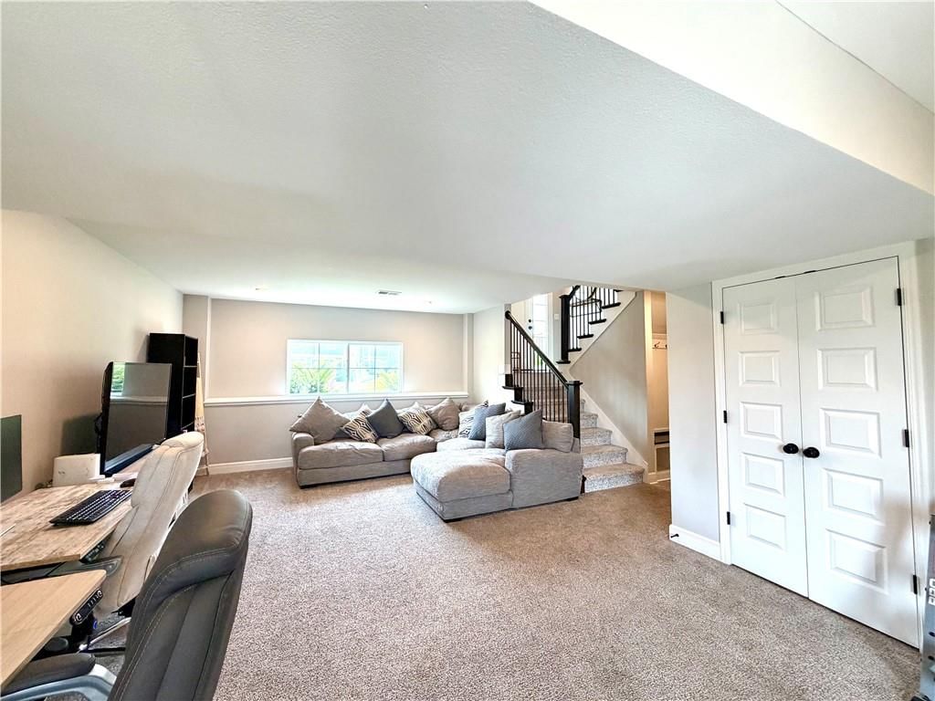 701 SE Juniper Drive — photo 23