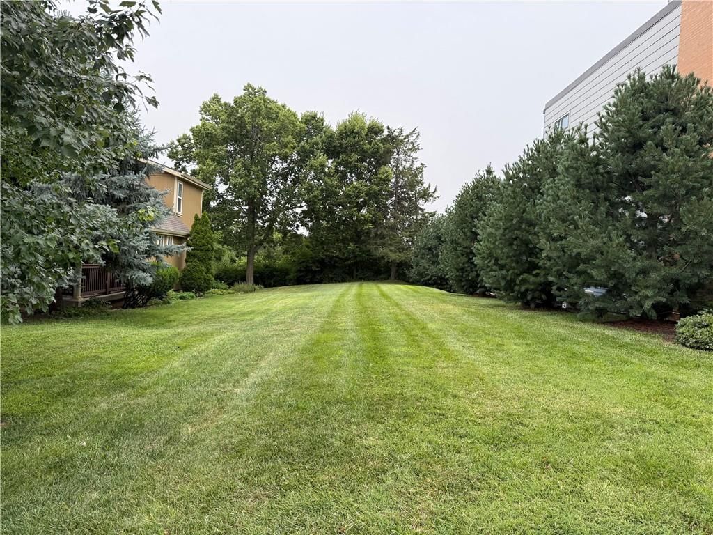 1726 Madison Avenue — photo 1