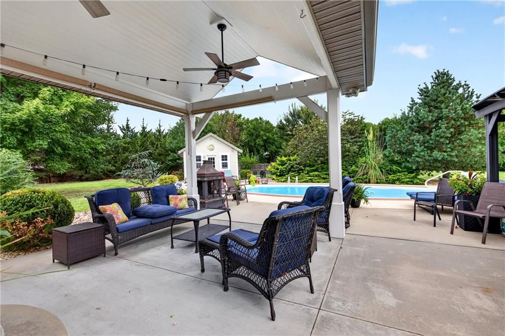 1203 Cedar Crest Drive — photo 12