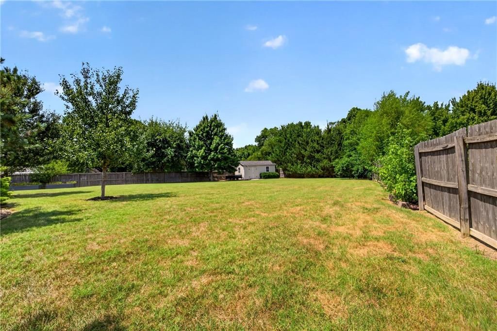 1203 Cedar Crest Drive — photo 19