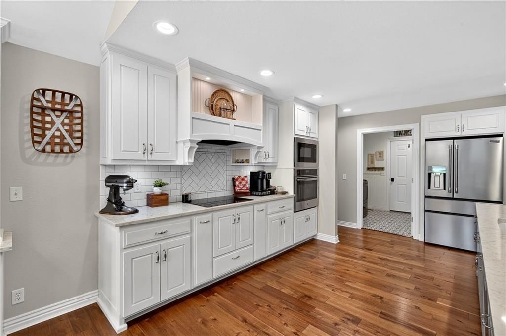 1203 Cedar Crest Drive — photo 32