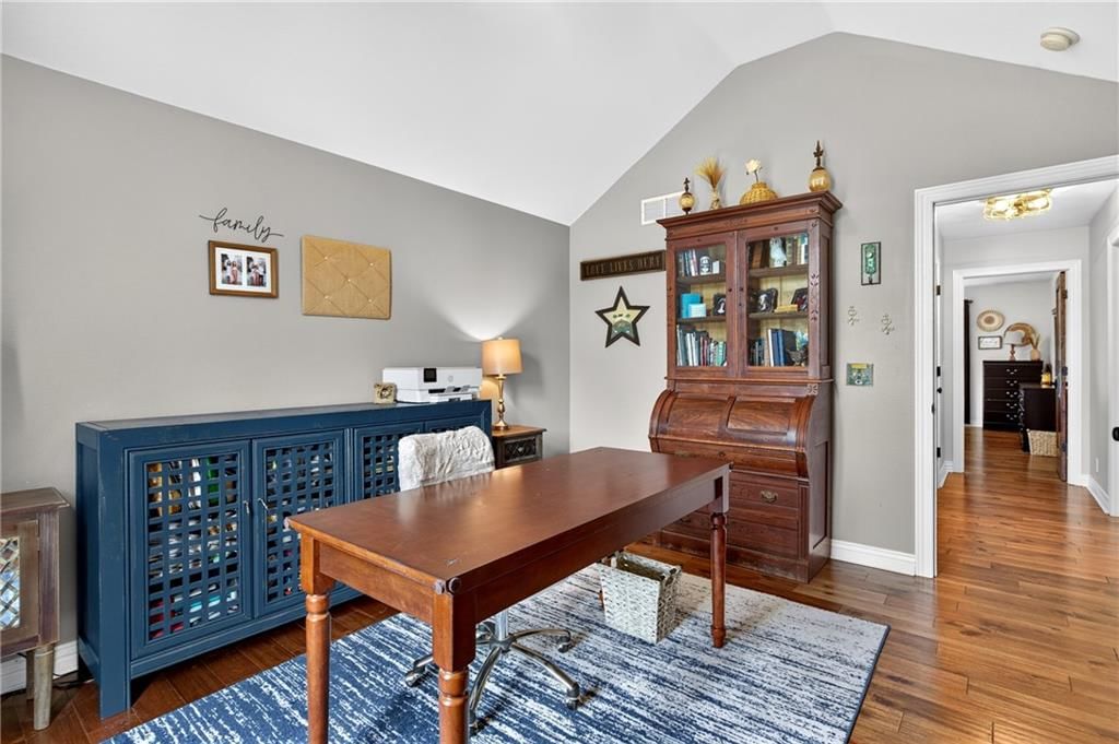 1203 Cedar Crest Drive — photo 45