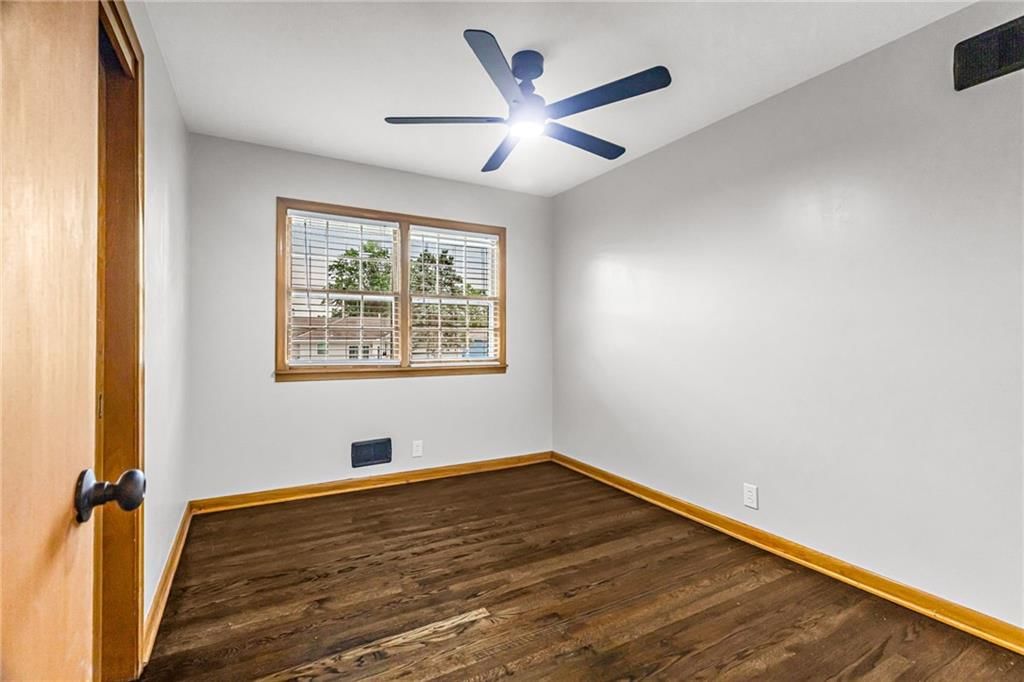 4930 Waverly Avenue — photo 16