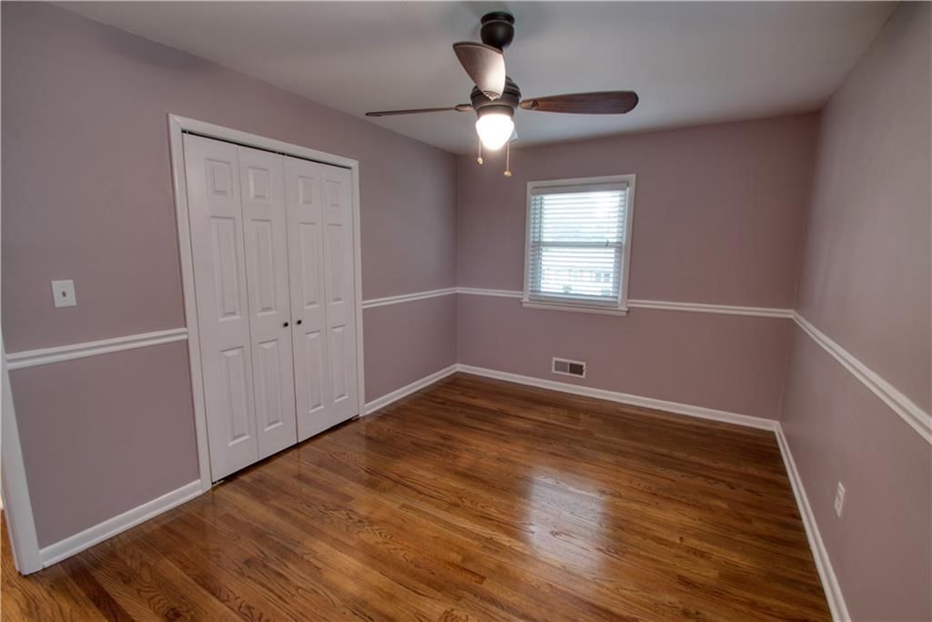 9104 W 69th Street — photo 15