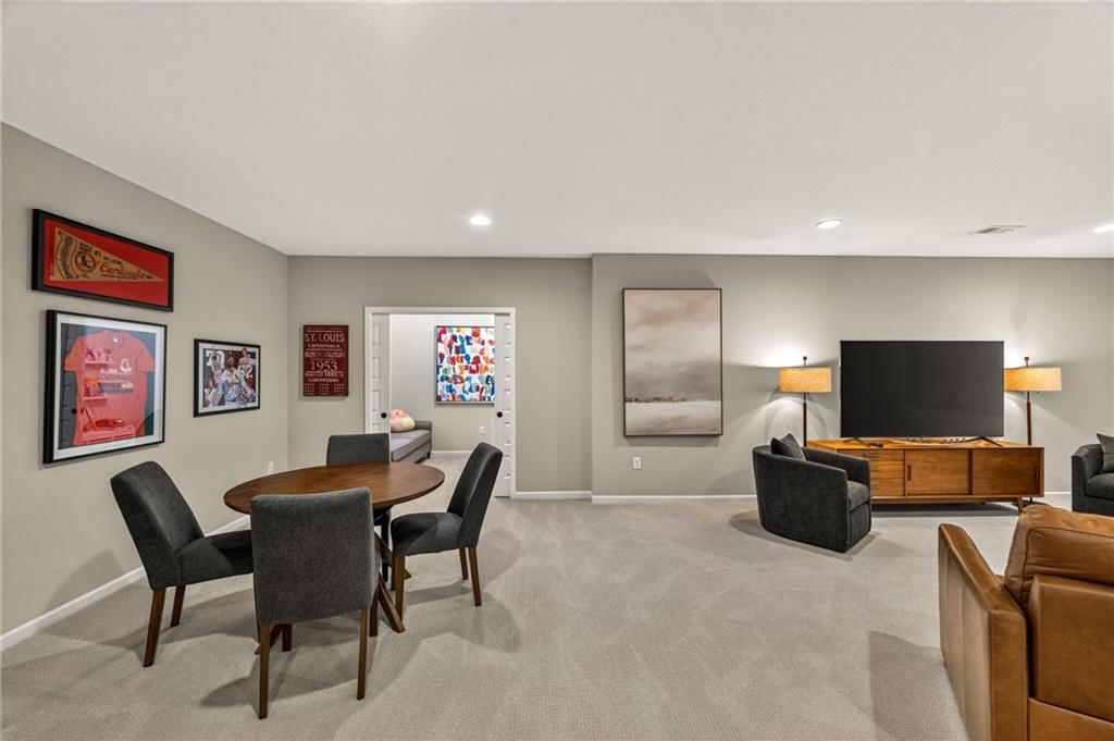 7211 Westgate Street — photo 34