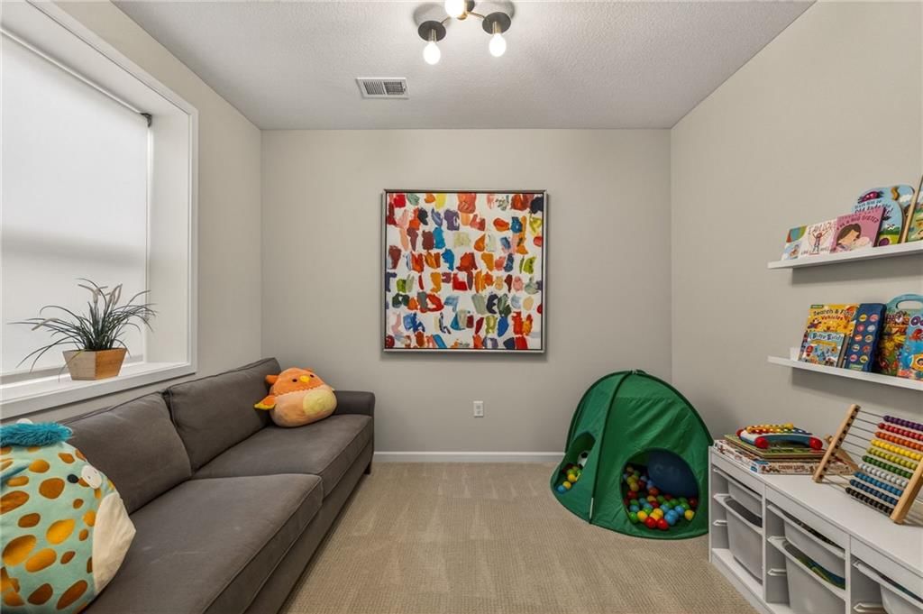 7211 Westgate Street — photo 35
