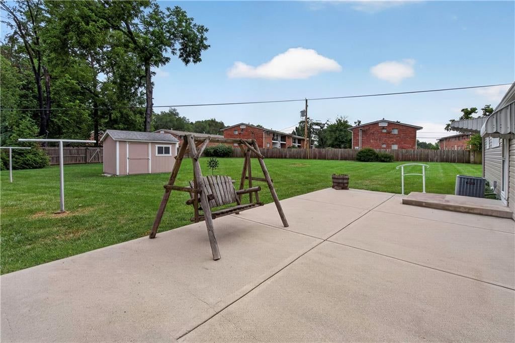 8217 Barkley Lane — photo 8
