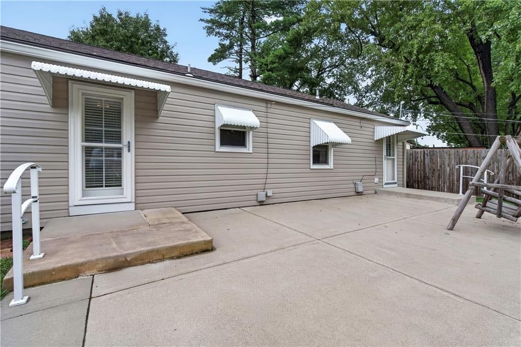 8217 Barkley Lane — photo 28