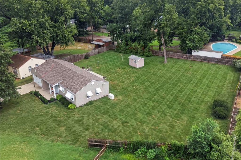 8217 Barkley Lane — photo 31