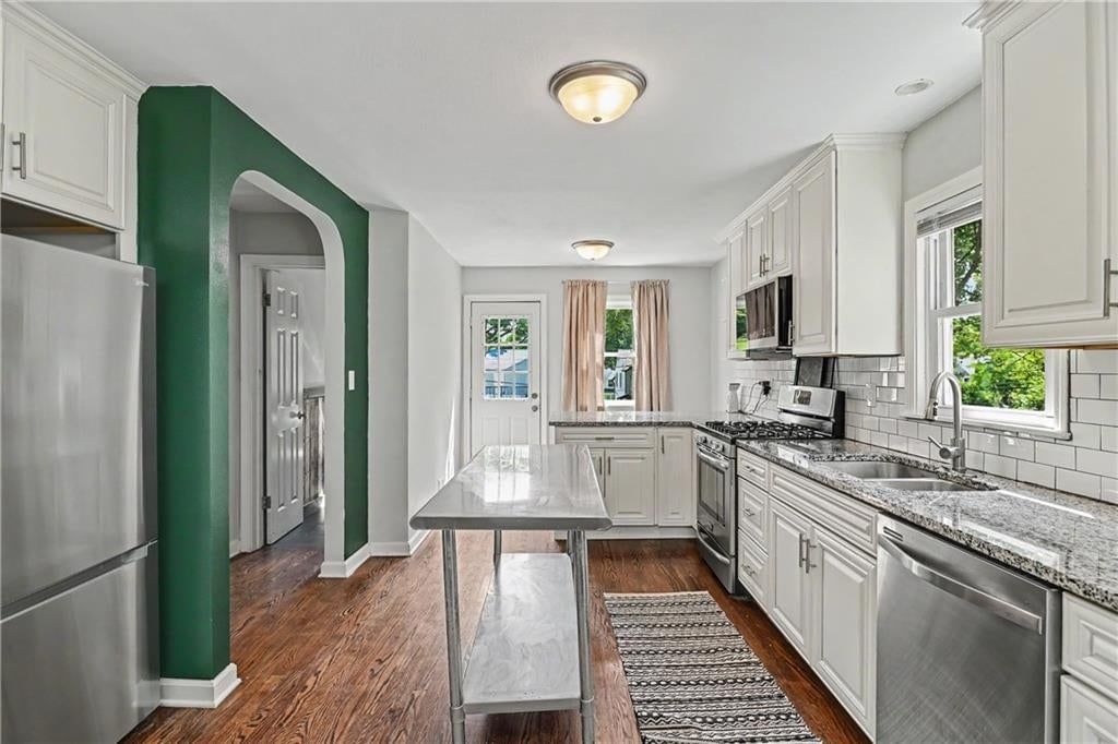 7403 Campbell Street — photo 4