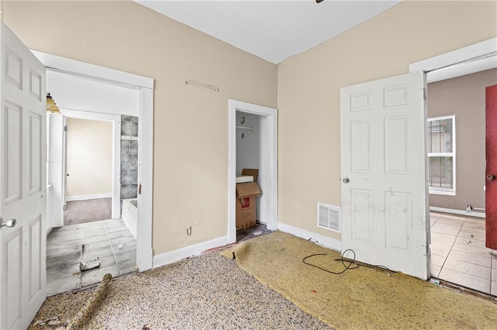 2930 Wabash Avenue — photo 17