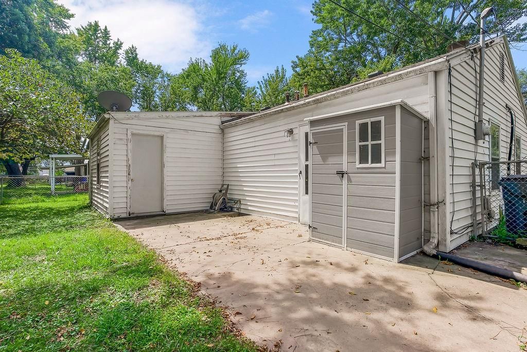 908 S Troost Street — photo 18