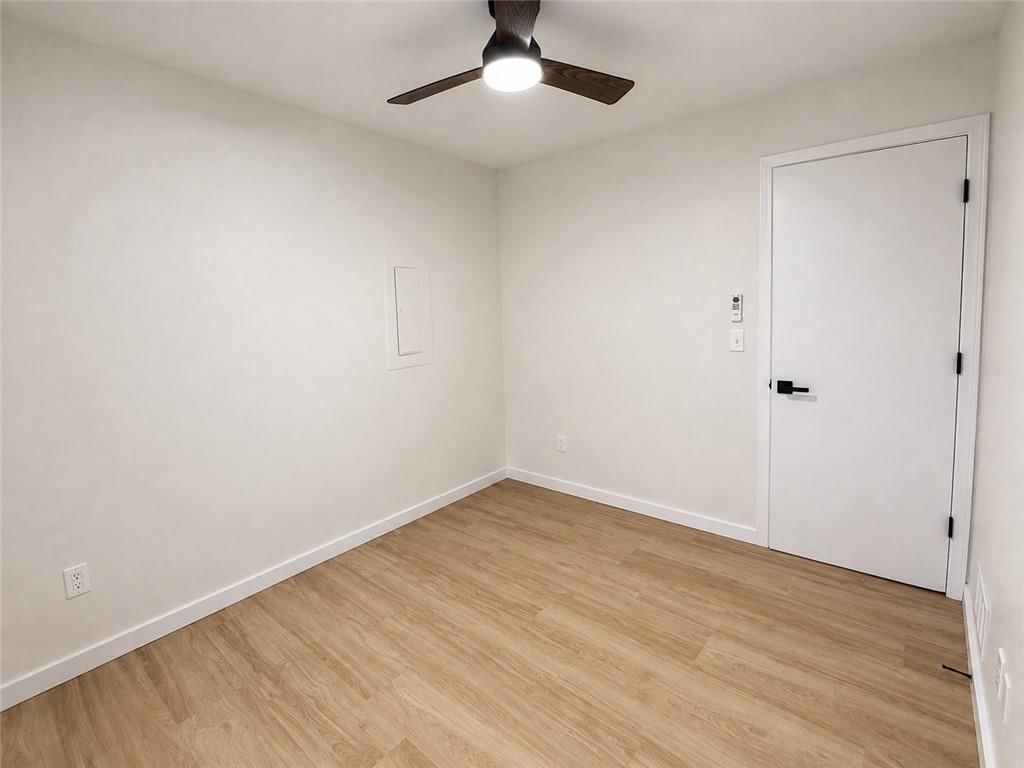 680 N PINE Street — photo 14