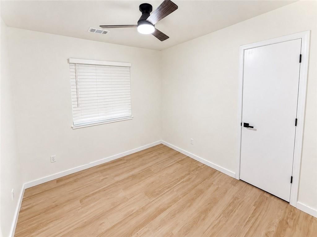 680 N PINE Street — photo 15