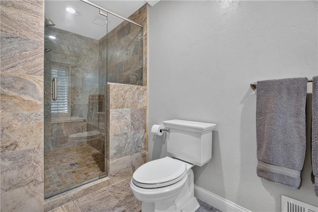 10703 W 124 Street — photo 27