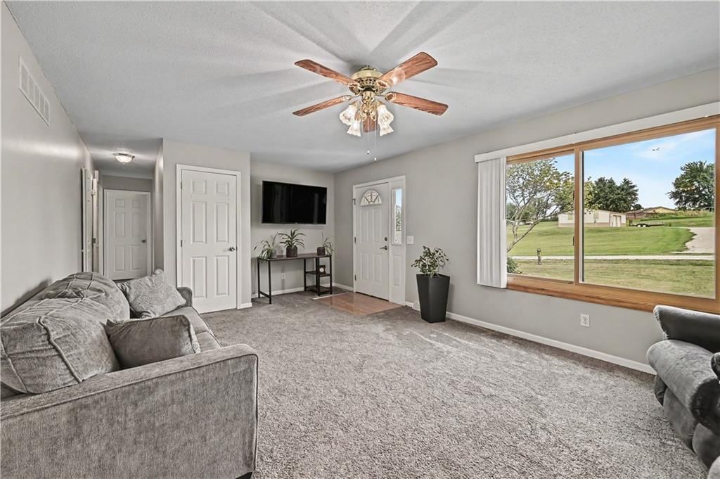 31455 Lyman Lane — photo 5