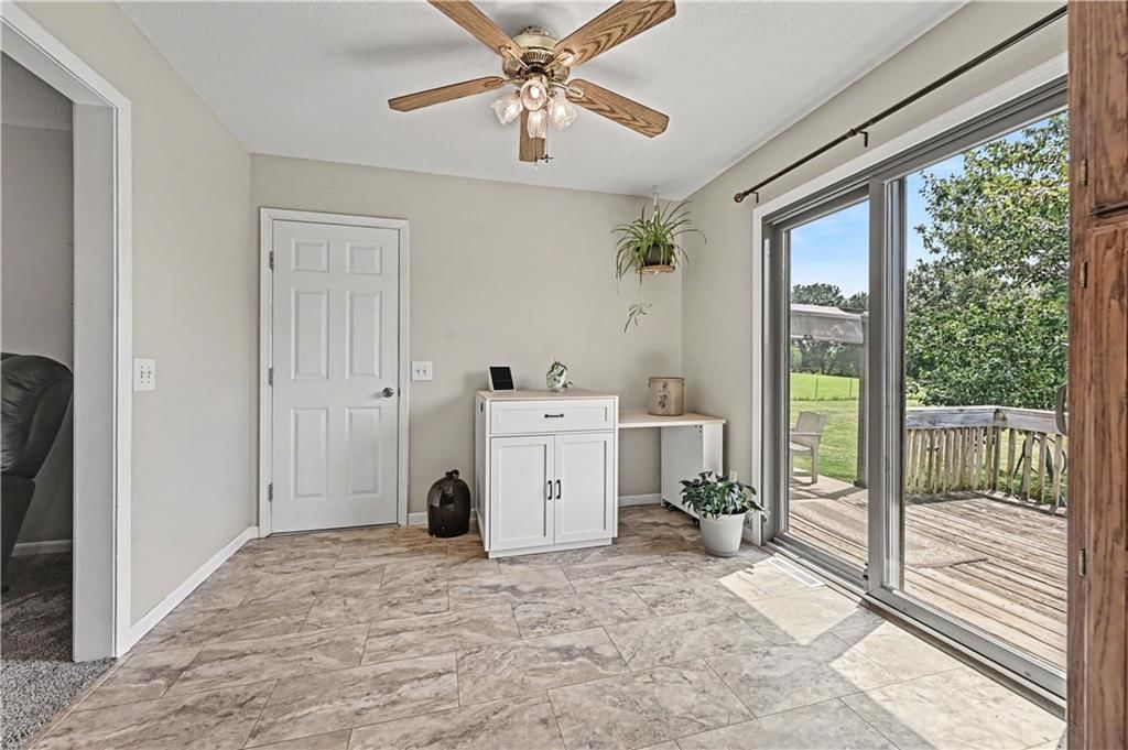 31455 Lyman Lane — photo 17
