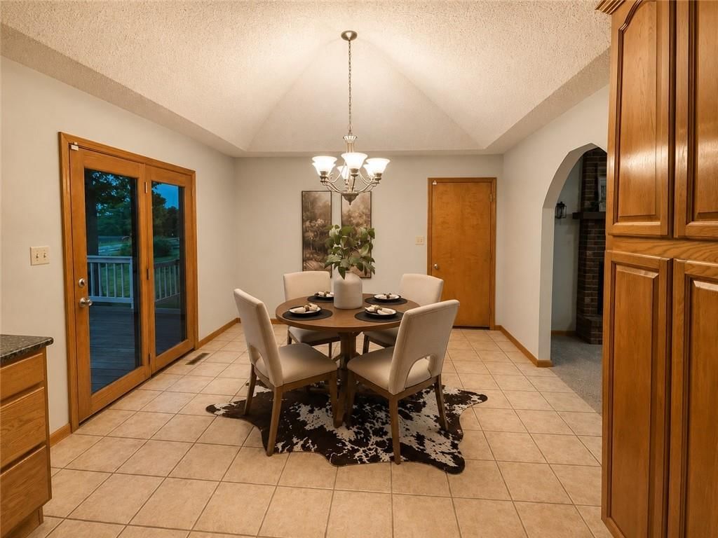 815 Kouns Lane — photo 3