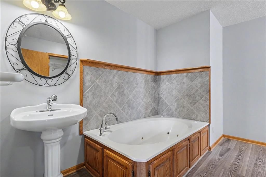 815 Kouns Lane — photo 42