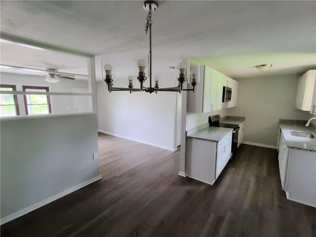 809 S Taylor Street — photo 7