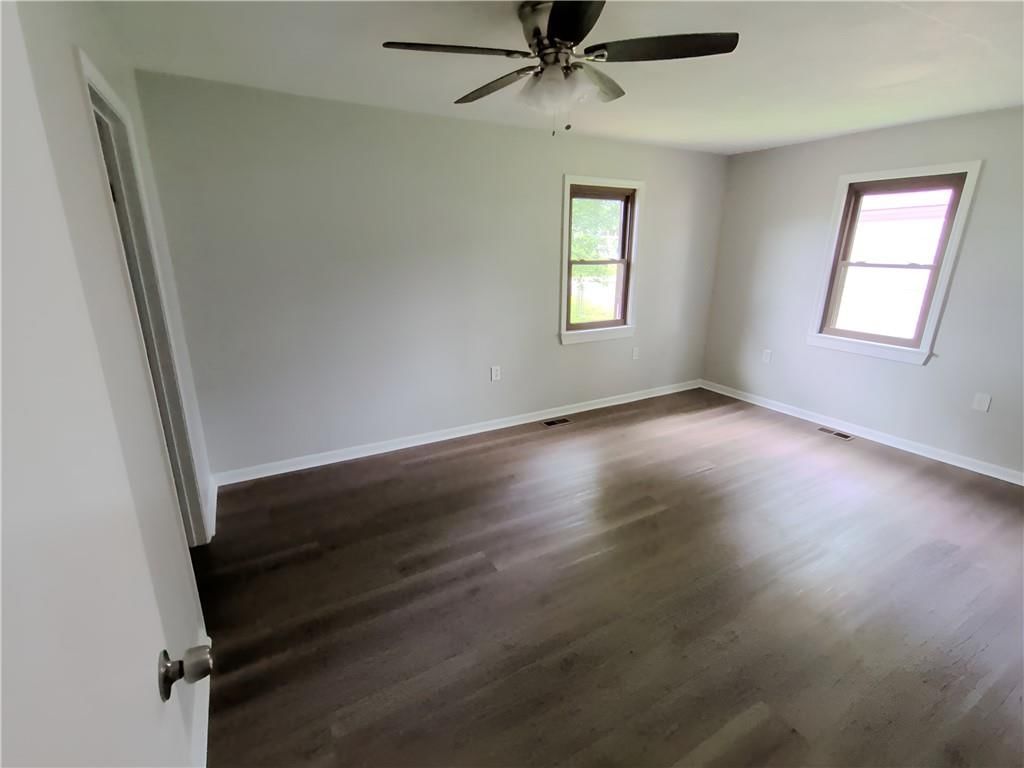 809 S Taylor Street — photo 15