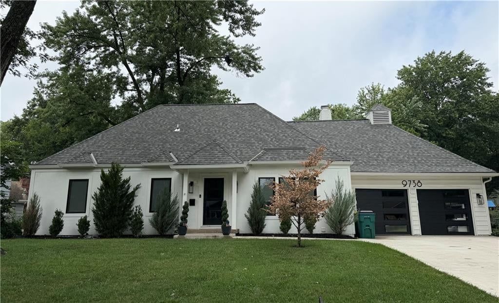 9738 Howe Drive — photo 1
