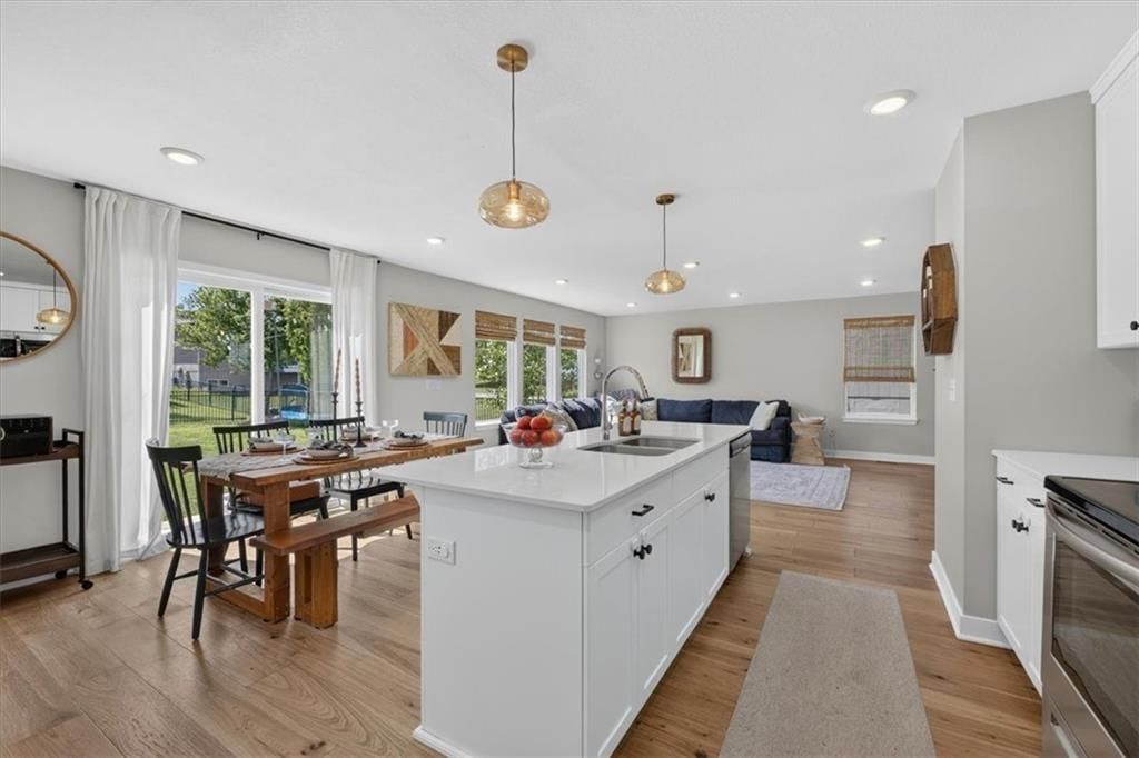 8905 SW 8th Street — photo 11