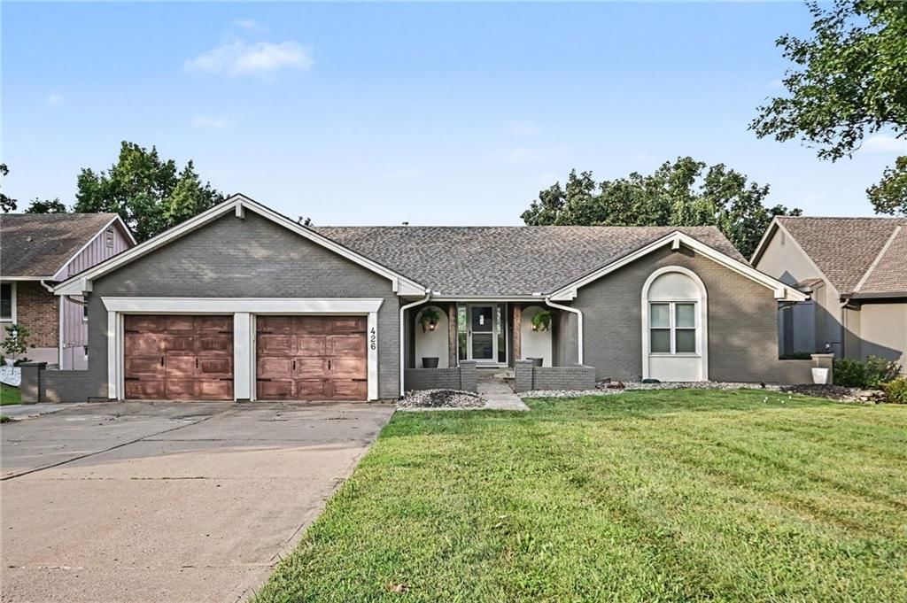 426 N Winnebago Drive — photo 3