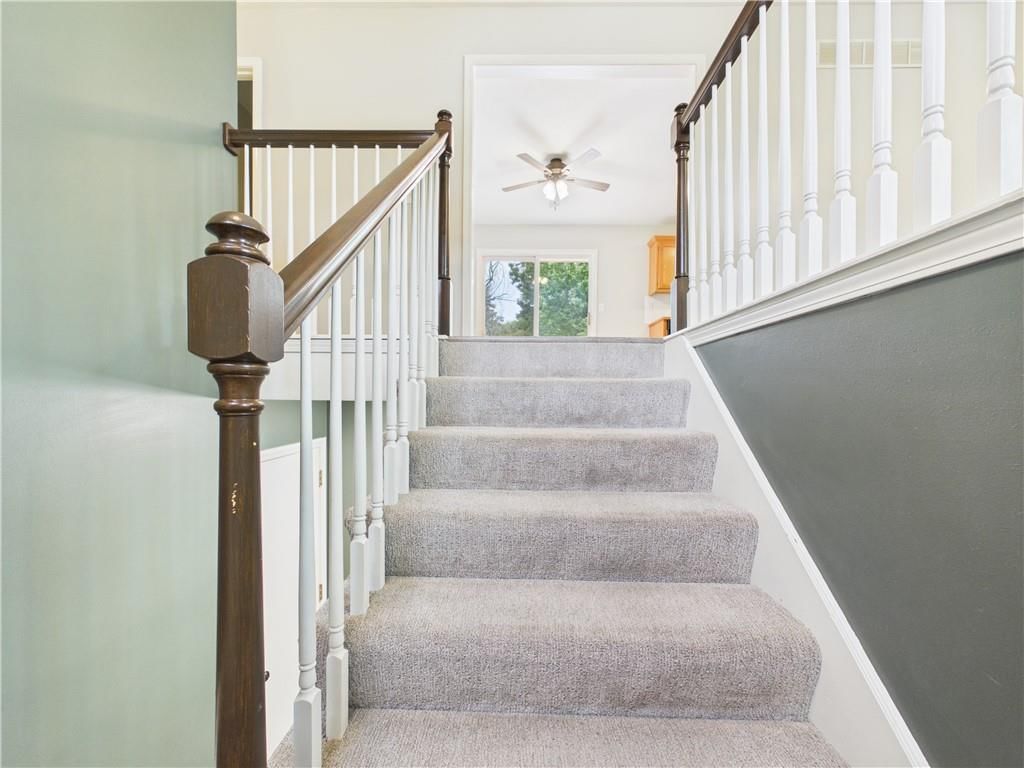 16407 Harris Avenue — photo 3
