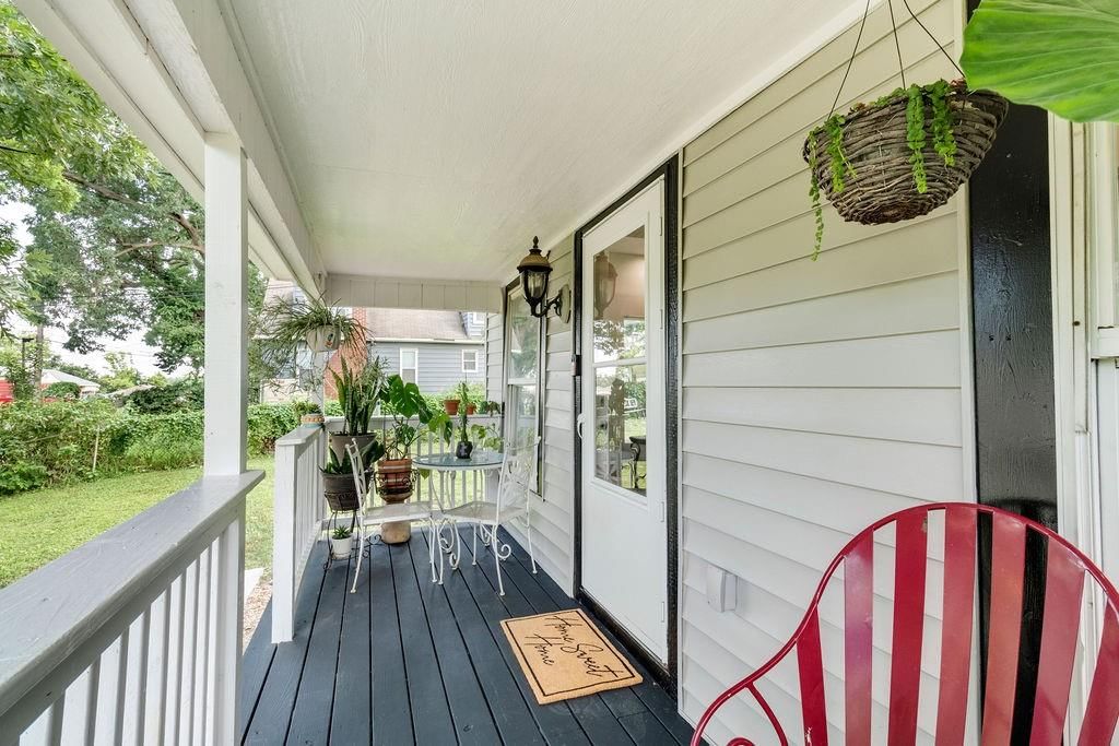 2236 S Ferree Street — photo 3