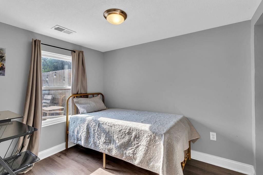 2236 S Ferree Street — photo 24