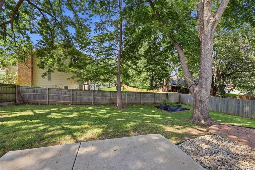 7832 N GARFIELD Avenue — photo 23