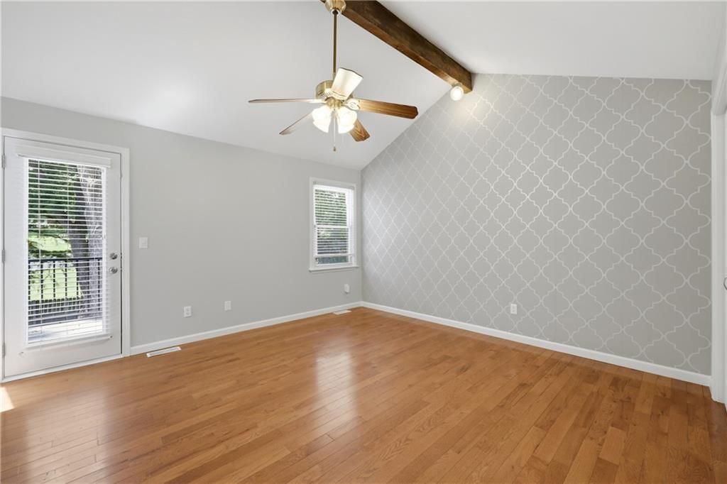 7832 N GARFIELD Avenue — photo 26