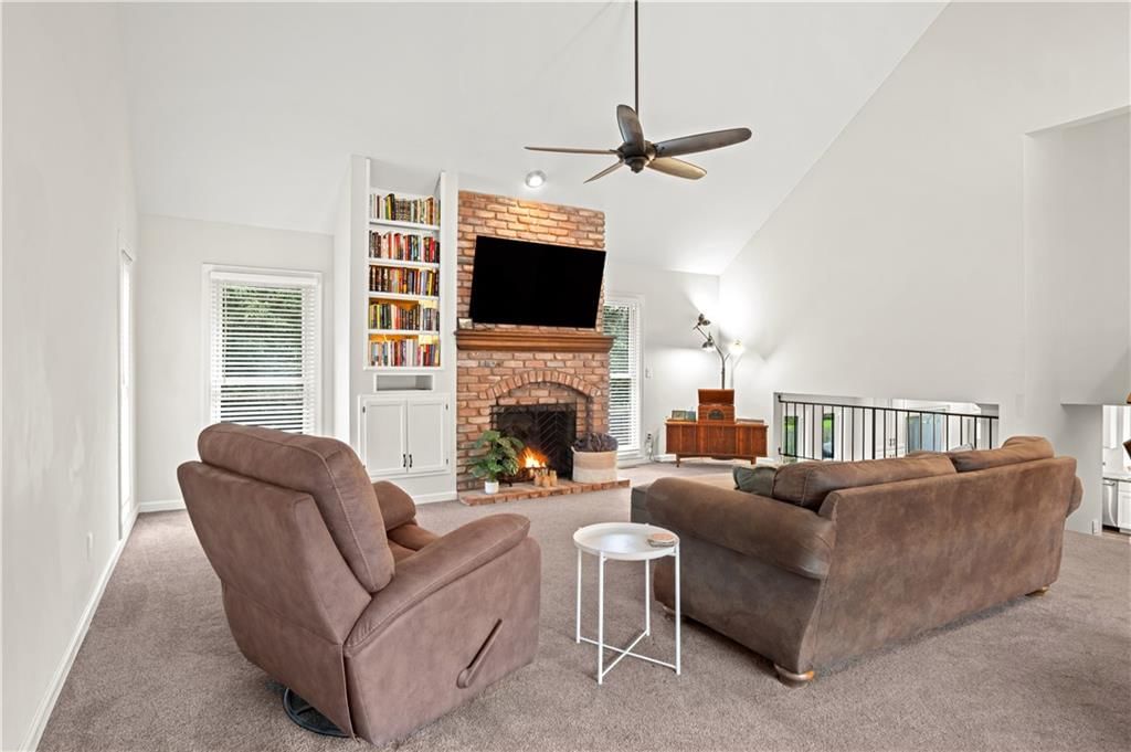 6963 N Atkins Avenue — photo 3