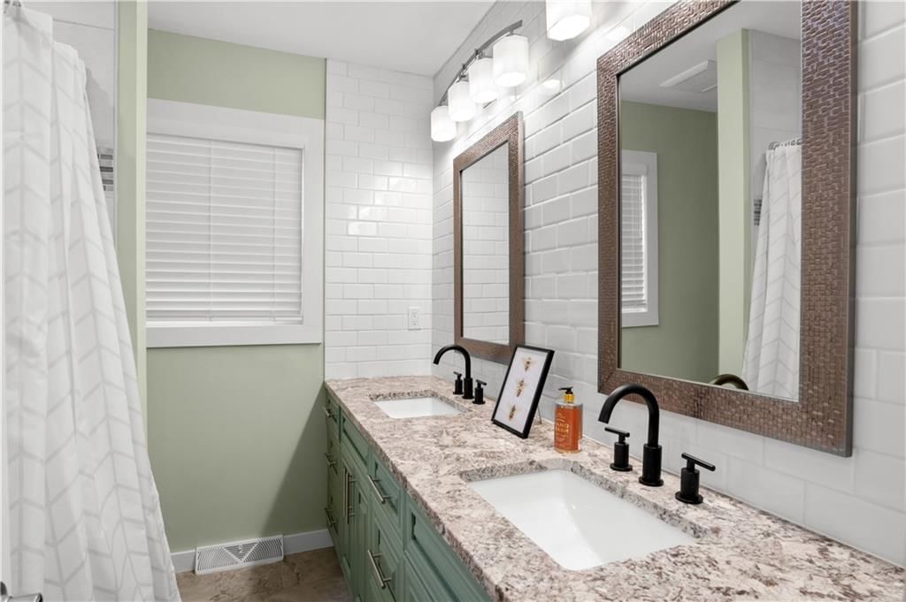 6963 N Atkins Avenue — photo 13