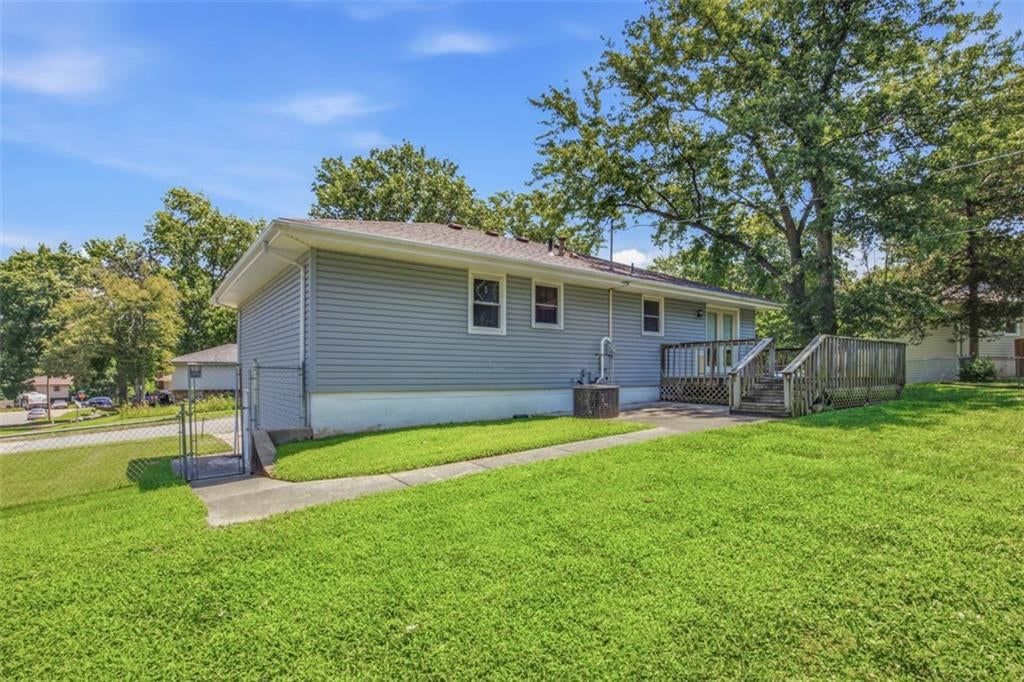 1008 S 21st Terrace — photo 43