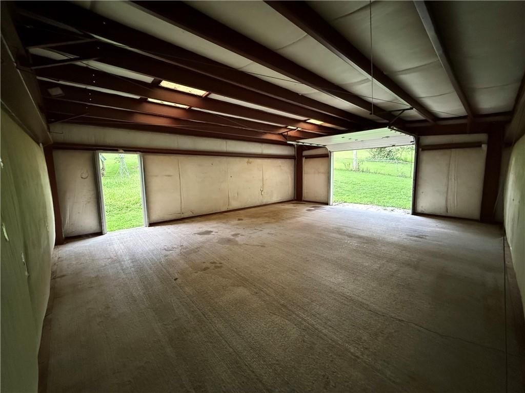 11015 Crooked Road — photo 4